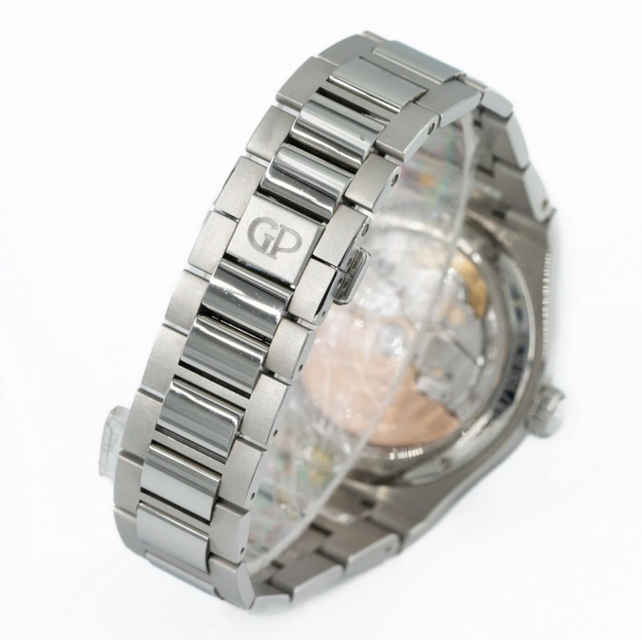 Girard Perregaux Laureato 81010-11-432-11A Image 3
